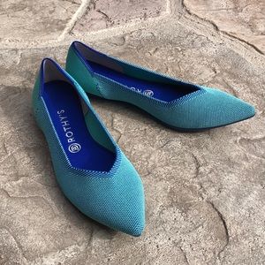 Rothy’s The Point Flat Aquamarine color